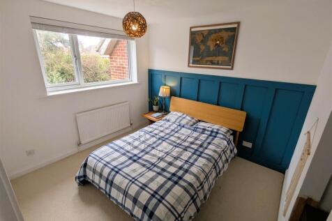 Bedroom 2.jpg