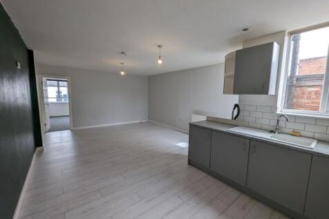 1 Bed first floor flat