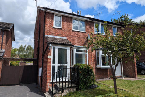 semi detached for rent