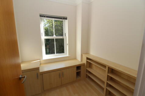 Bed 4/Study