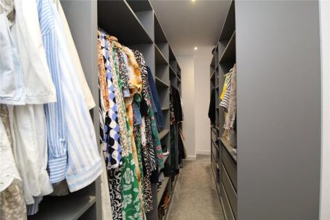 Walk In Wardrobe
