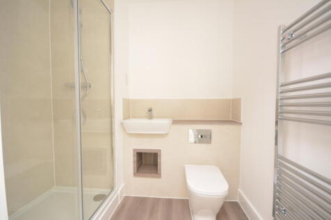 Enm Suite Shower