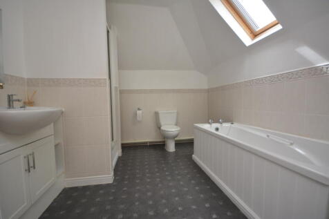 En Suite Bathroom