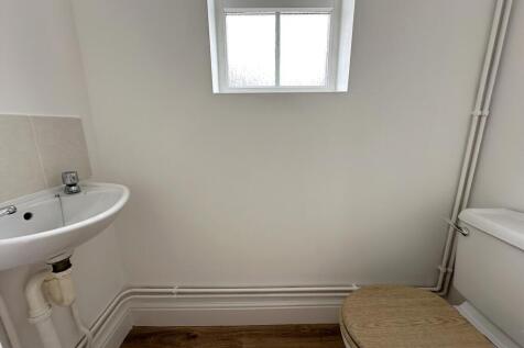 Gf Wc