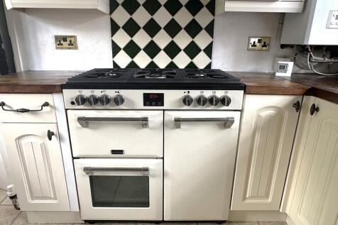 Range Oven