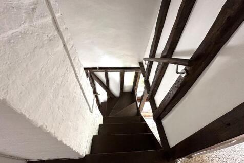 Feature Staircase