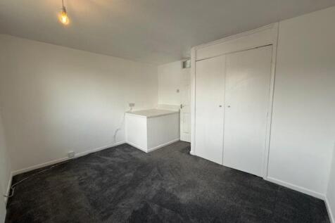 bedroom 1 2