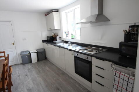 Communal Kitchen