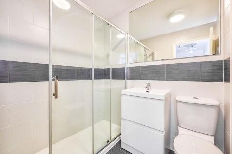 Shower Room/Wc