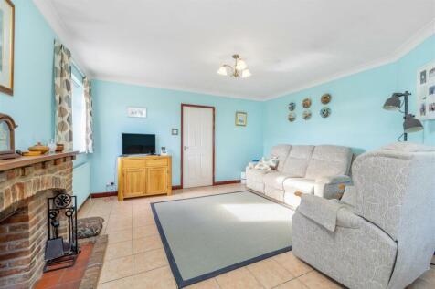 64 Bede Crescent (Benington)-16.jpg