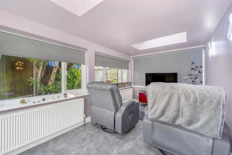 61 Tattershall Road (Boston)-40.jpg