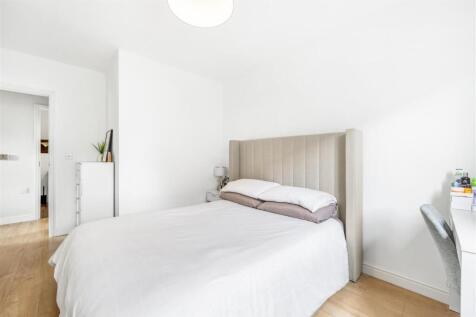 Flat 34, Freiston Terrace (Boston)-8.jpg