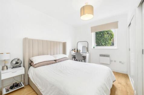 Flat 34, Freiston Terrace (Boston)-7.jpg