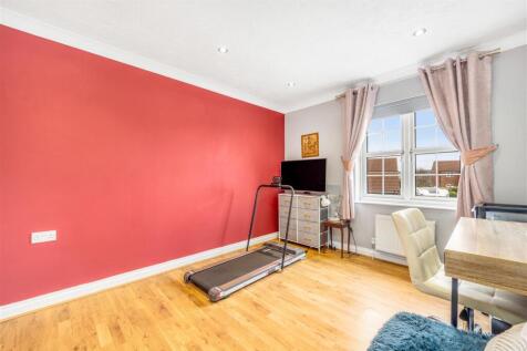 28 Ashton Hall Drive (Wyberton)-42.jpg