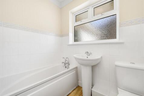 15 Coningsby Close (Boston)-20.jpg