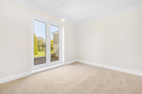 15 Coningsby Close (Boston)-22.jpg