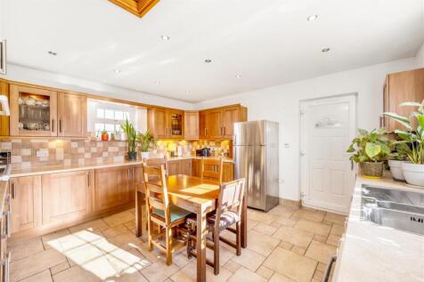 14 Council House (Friskney)-18.jpg