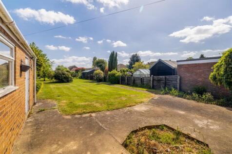 90 Tytton Lane West (Wyberton)-7.jpg