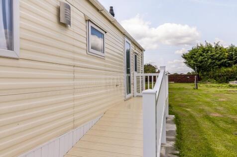 33 Oak Tree Holiday Village (Antons Gowt)-5.jpg