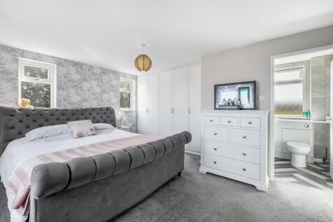 Ashton House (Kirton)-71.jpg