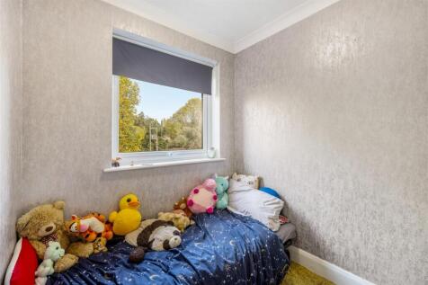 338 Cricklewood (Kirton End)-31.jpg