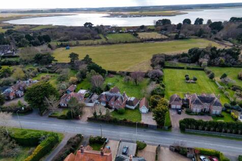 Holly Lodge, 86, Saxmundham Road, Aldeburgh, IP15 