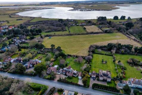 Holly Lodge, 86, Saxmundham Road, Aldeburgh, IP15 