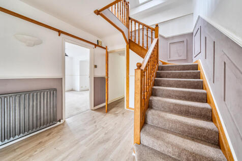 1370793-6-68f0f39...