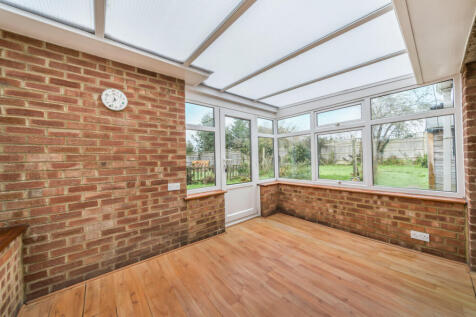 1384770-6-69298f4...