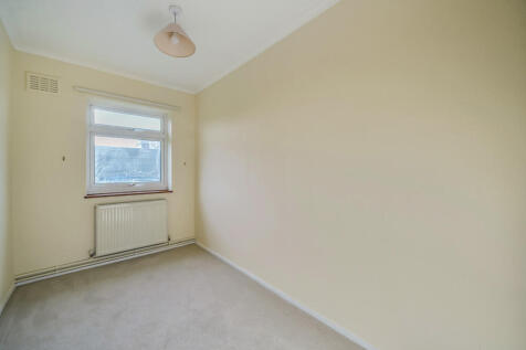 1384770-15-692991...