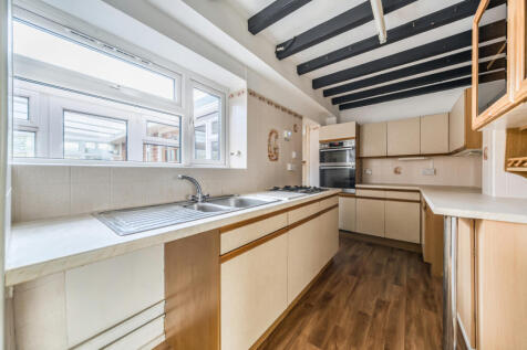 1384770-2-69298d5...