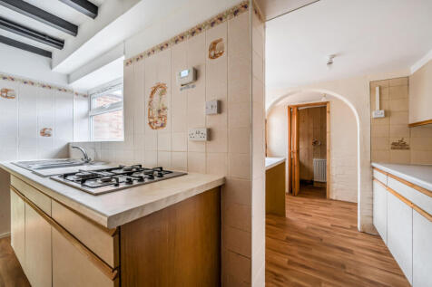 1384770-3-69298e5...