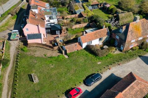 Ferry Road Walberswick (6).jpg