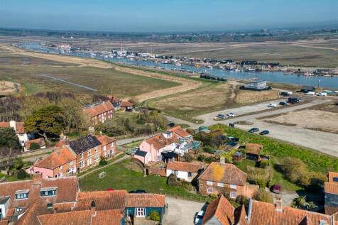 Ferry Road Walberswick (2).jpg