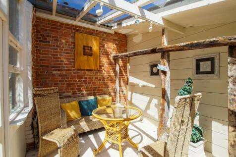 Property Image 25