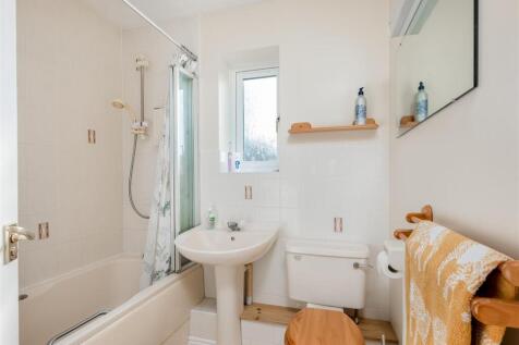 4 Wilcox Road-11.jpg