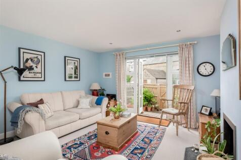 16b London Road-1614-2.jpg