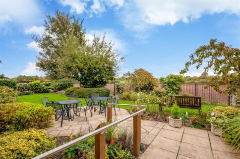 Flat 10, Salmon Court, 1911-15.jpg