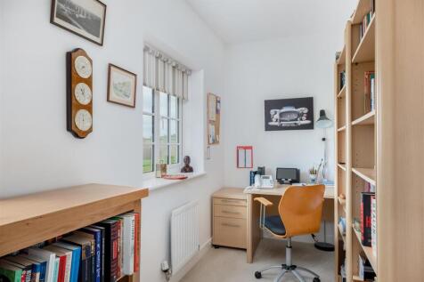 30 Evans Way 1910-8.jpg