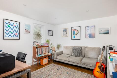 Malthouse Barn - 1923-1-4.jpg