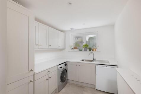 Malthouse Barn - 1923-1-18.jpg