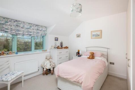 4 Walnut Close,1955-9.jpg