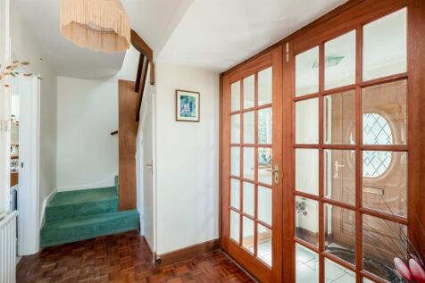 19 Ditchley Road-3.jpg