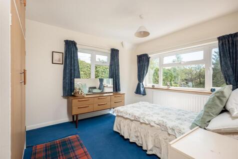 19 Ditchley Road-14.jpg