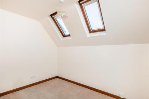 11 Rawlinson Close-10.jpg