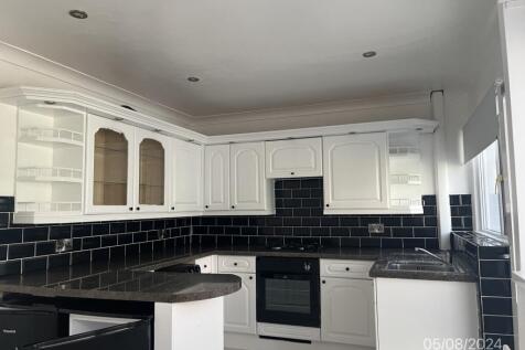 24 Clavering road 05.08 (7)