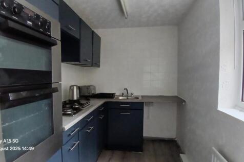 23 Coleridge road 12.08 (37)