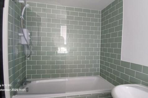 1 North Road 01.09 (13)
