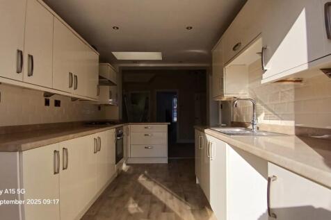 21 Fernwood avenue 08.09 (4)