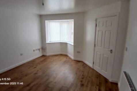 14 Percy street 05.11 (20)